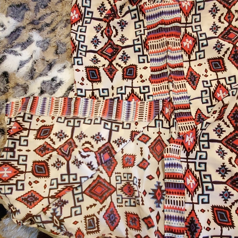 Aztec Dress - Picture 2 of 4